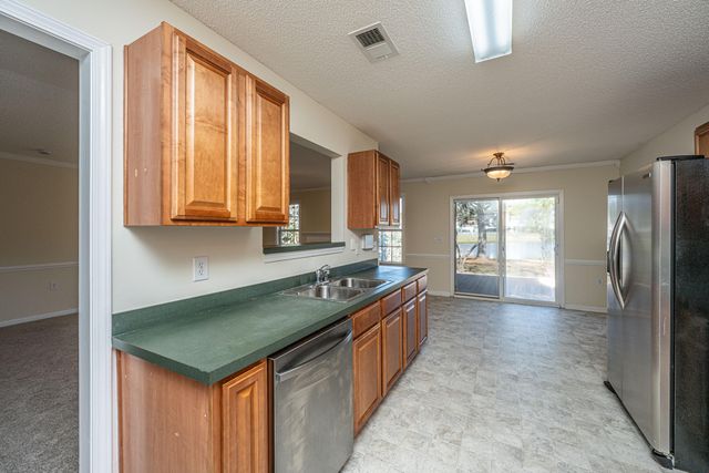 444 Jamestown Drive, Summerville, SC 29486