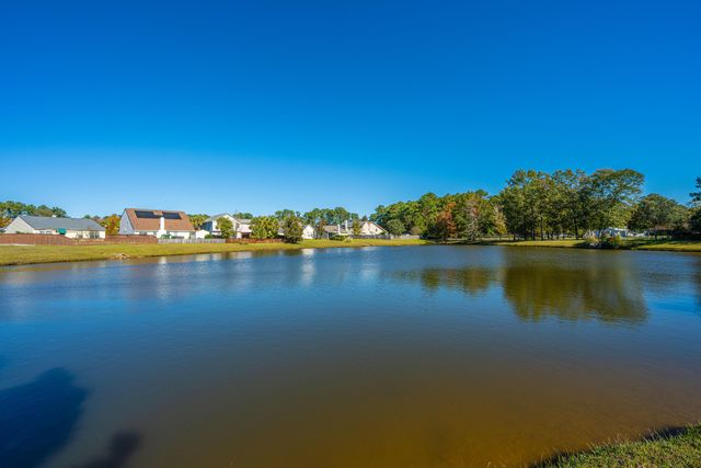 444 Jamestown Drive, Summerville, SC 29486