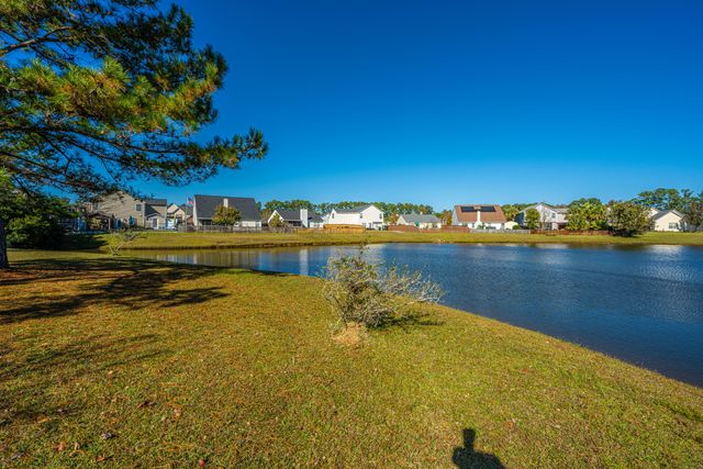 444 Jamestown Drive, Summerville, SC 29486