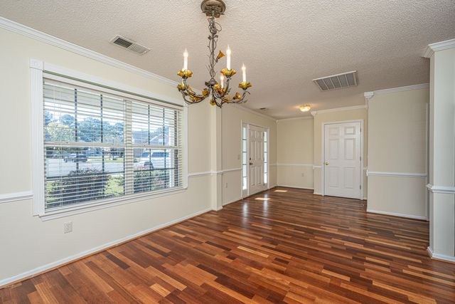 444 Jamestown Drive, Summerville, SC 29486