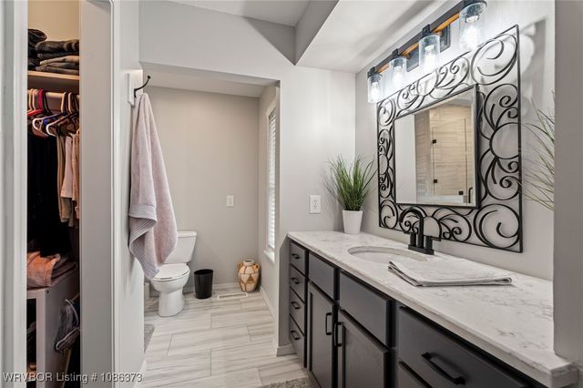 4107 Mudtown Road, Lavaca, AR 72941