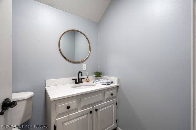 4107 Mudtown Road, Lavaca, AR 72941