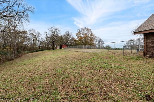 4107 Mudtown Road, Lavaca, AR 72941