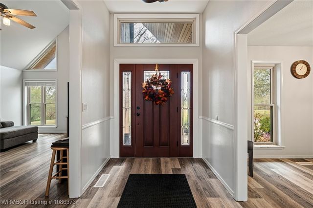 4107 Mudtown Road, Lavaca, AR 72941