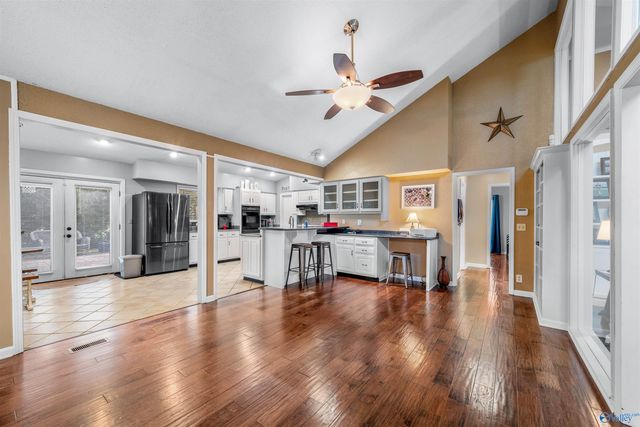 300 Crystal Lake Drive NE, Fort Payne, AL 35967