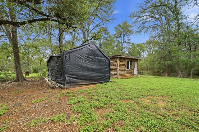 169 Ann Powell RD, Smithville, TX 78957