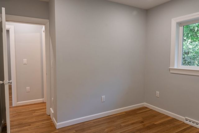 177 Hartford Ave E, Uxbridge, MA 01569