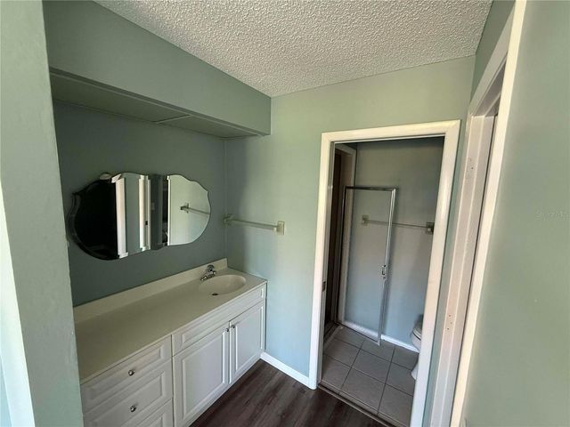 1211 CAPRI ISLES BOULEVARD 5, Venice, FL 34292