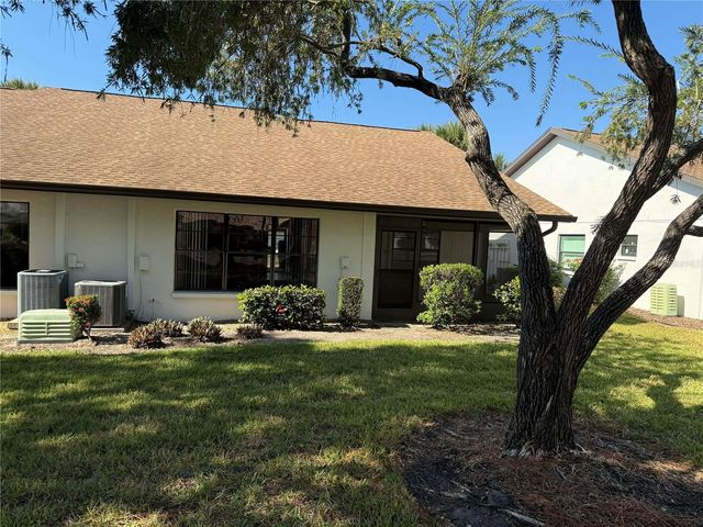 1211 CAPRI ISLES BOULEVARD 5, Venice, FL 34292