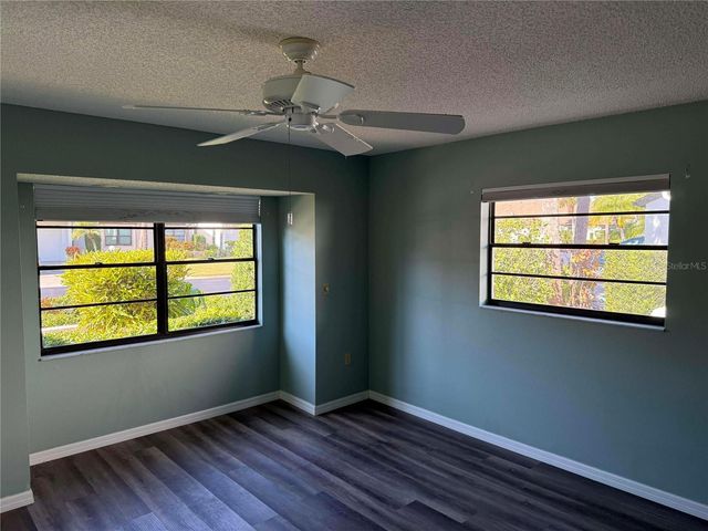 1211 CAPRI ISLES BOULEVARD 5, Venice, FL 34292