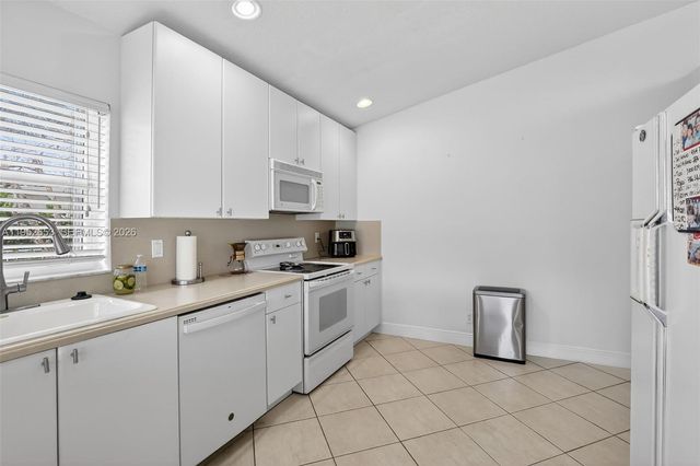 13262 NW 15th St, Pembroke Pines, FL 33028