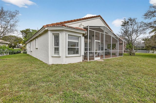 13262 NW 15th St, Pembroke Pines, FL 33028