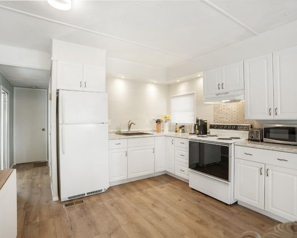 1921 SW 87th Terrace, Davie, FL 33324