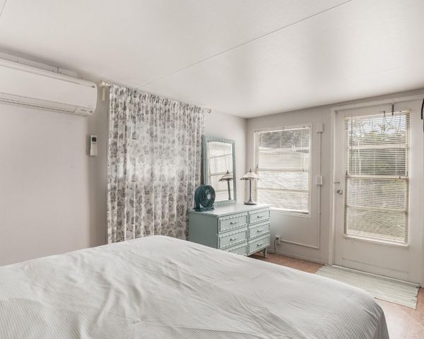 1921 SW 87th Terrace, Davie, FL 33324