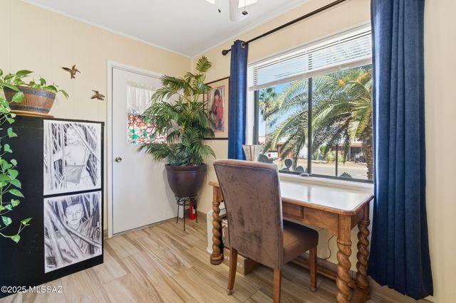 186 S Paseo Seco, Green Valley, AZ 85614