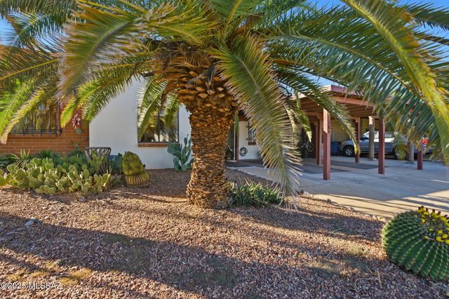 186 S Paseo Seco, Green Valley, AZ 85614