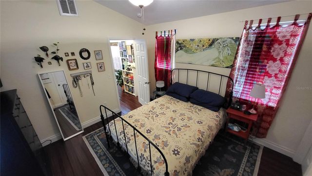 919 W WOODLAWN AVENUE, Tampa, FL 33603