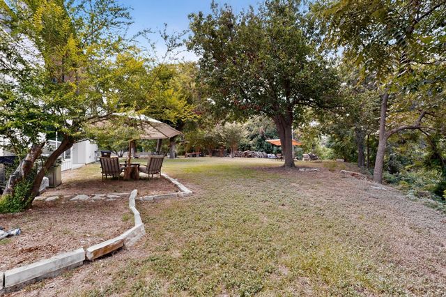 609 S LAKE CREEK DR, Round Rock, TX 78681