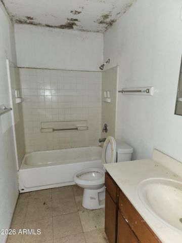 2232 W GEORGIA Avenue, Phoenix, AZ 85015