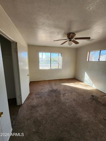2232 W GEORGIA Avenue, Phoenix, AZ 85015