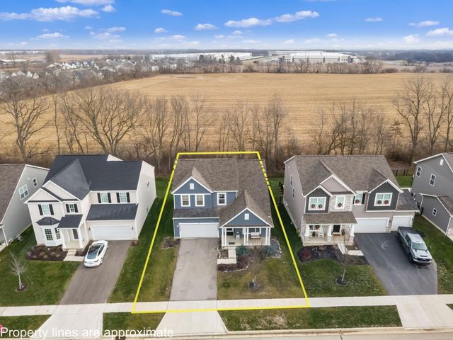 62 Chambers Bay Road, Commercial Point, OH 43116