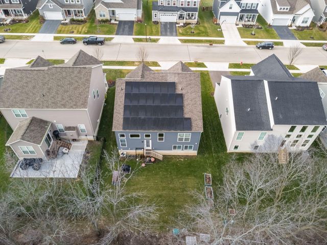 62 Chambers Bay Road, Commercial Point, OH 43116