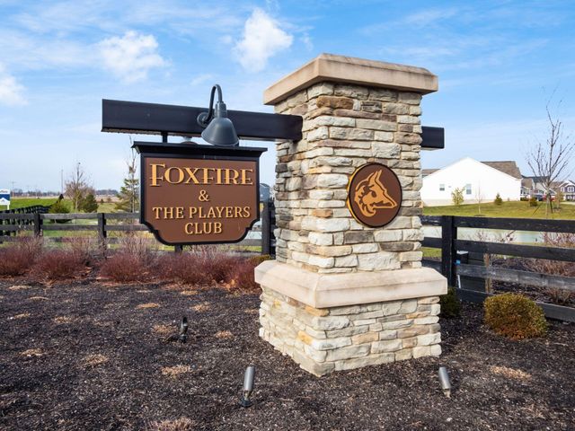 62 Chambers Bay Road, Commercial Point, OH 43116