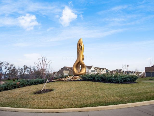 62 Chambers Bay Road, Commercial Point, OH 43116