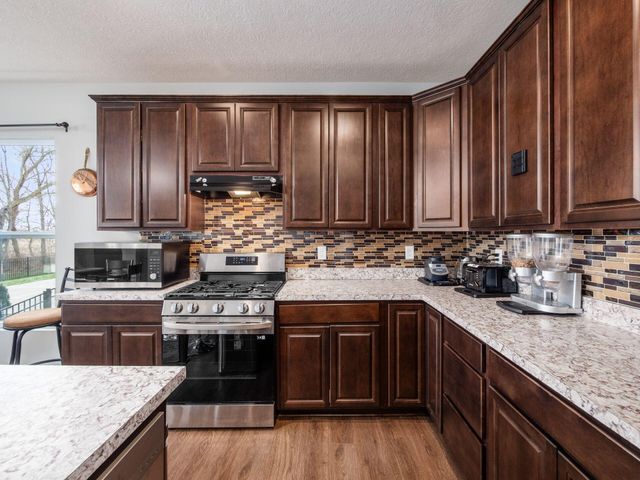 62 Chambers Bay Road, Commercial Point, OH 43116