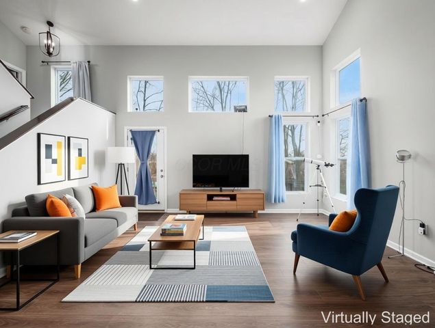 62 Chambers Bay Road, Commercial Point, OH 43116