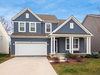 62 Chambers Bay Road, Commercial Point, OH 43116