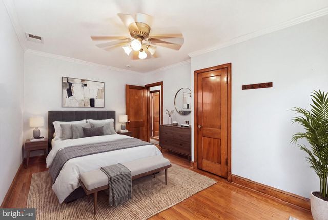15 JEFFERSON ST NE, Washington, DC 20011