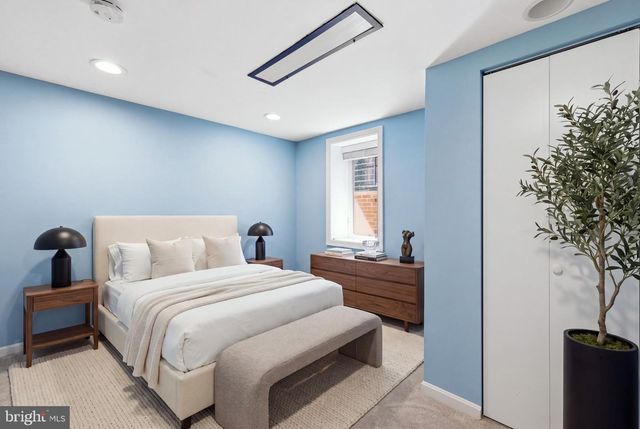 15 JEFFERSON ST NE, Washington, DC 20011