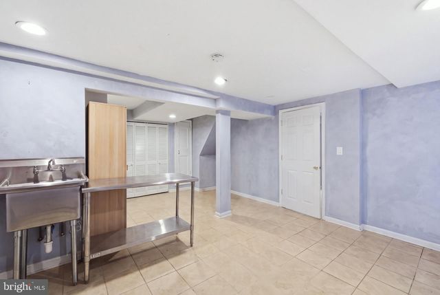 15 JEFFERSON ST NE, Washington, DC 20011