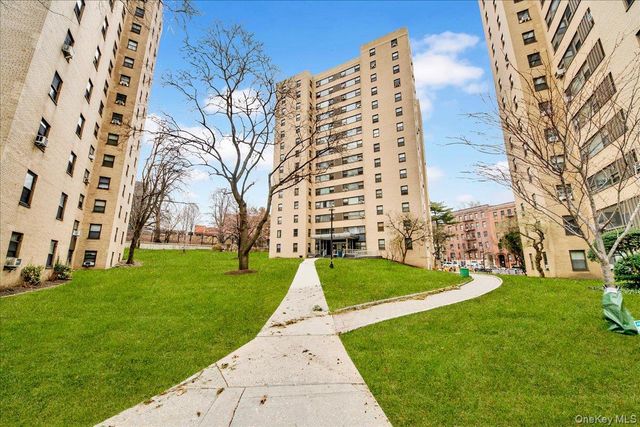 6 Fordham Hill Oval 6A, Bronx, NY 10468
