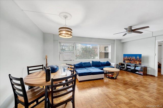 6 Fordham Hill Oval 6A, Bronx, NY 10468