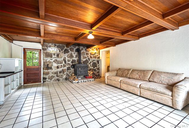 49 Interlochen Parkway, Monroe, NY 10950