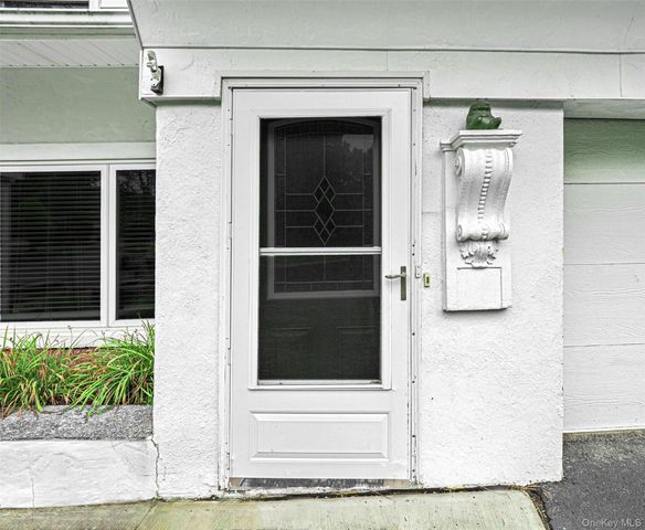 49 Interlochen Parkway, Monroe, NY 10950