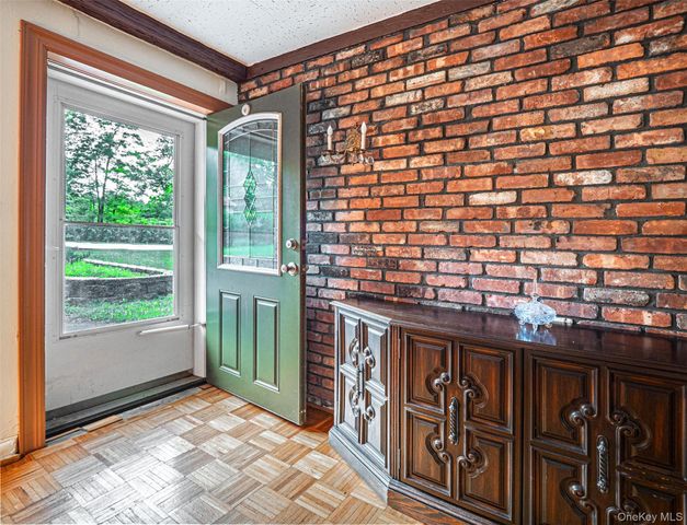 49 Interlochen Parkway, Monroe, NY 10950