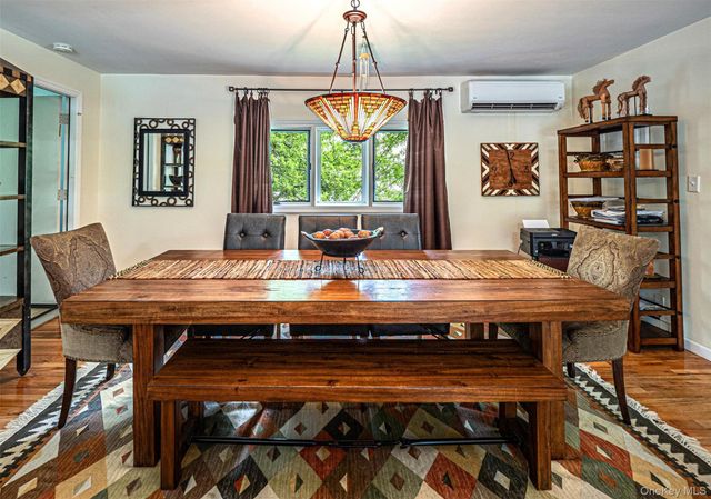 49 Interlochen Parkway, Monroe, NY 10950