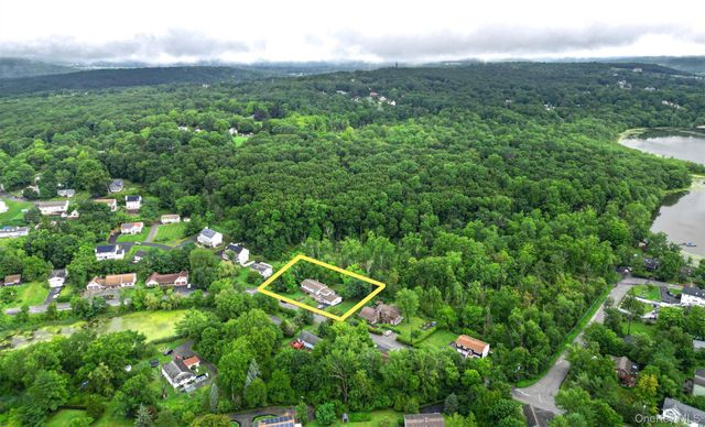 49 Interlochen Parkway, Monroe, NY 10950