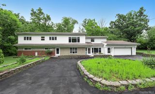 49 Interlochen Parkway, Monroe, NY 10950