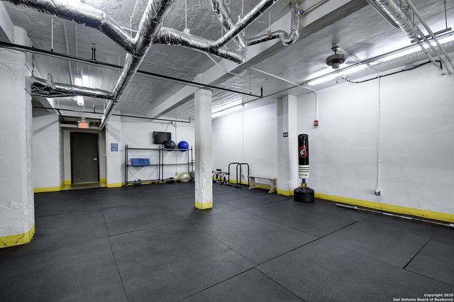 831 S Flores St Ste 2212, San Antonio, TX 78204