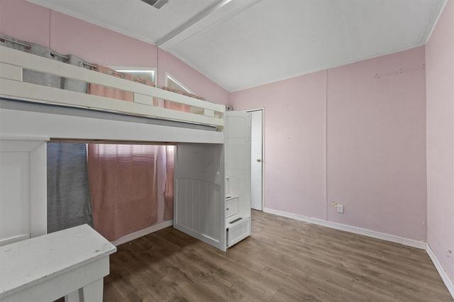 924 County Road 5021, Cleveland, TX 77327