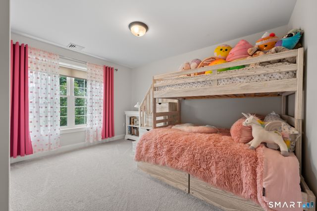 71 Abbey Road, Glastonbury, CT 06033
