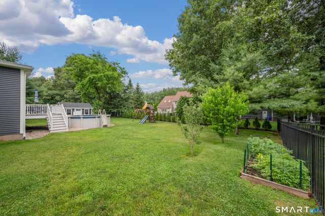 71 Abbey Road, Glastonbury, CT 06033