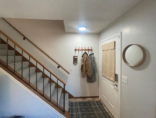 5461 E Brenner Pass, Fridley, MN 55432