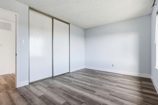 17 Vista Court, South San Francisco, CA 94080