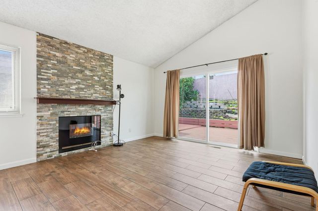 17 Vista Court, South San Francisco, CA 94080