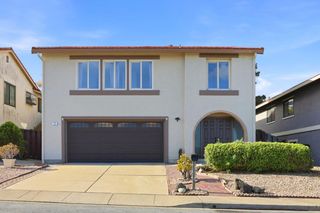 17 Vista Court, South San Francisco, CA 94080